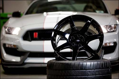 Shelby-GT350R-carbon-fiber-wheel-3